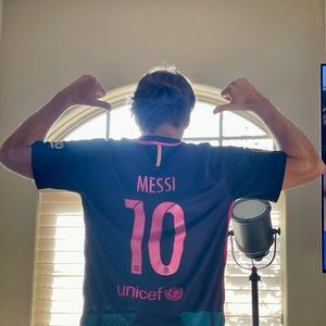 Meet your Posher, Colin